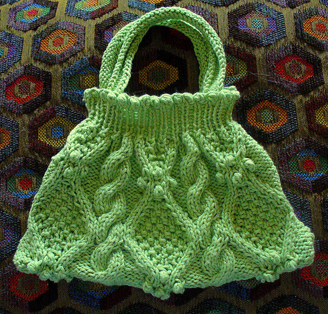 Ravelry Dolly Bag pattern by Kathryn Duckitt