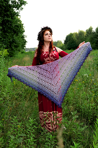 Mara Polna (Field Lady) shawl