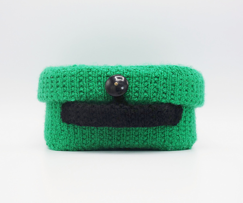 Ravelry: Mini Suitcase pattern by Frankie Brown