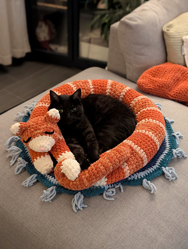 The Sleepy Cat Bed