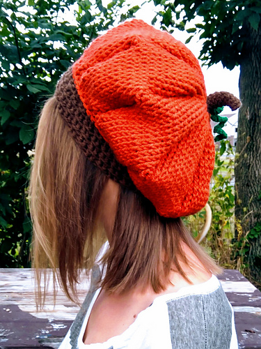 Slouchy Pumpkin Beret - Ellen Aria