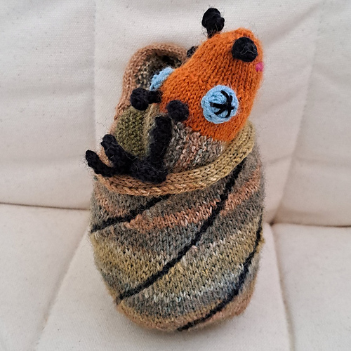 FroggyBug dragon's conical egg photo 9