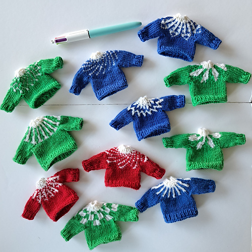 FroggyBug Mini Xmas jumpers photo 11