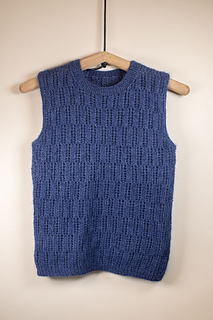 Yarn: Bio Balance from B c Garn held together with Silky Kid from Kremke, colors in pattern.