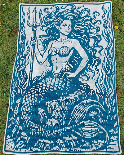 Siren Sovereign | Mermaid Fantasy Blanket