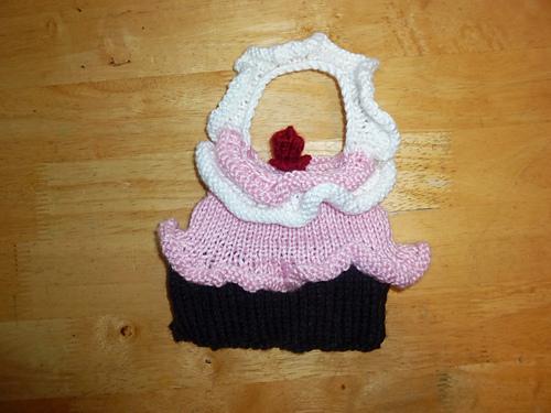 Ruffly Cupcake Purse photo 1