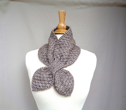 GROVE ♥ SIENNA SHAWL MUFFLER /追跡付 Ravelry: Sienna Scarf pattern by Emily Johannes