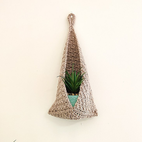 Suzette Hanging Basket photo 6