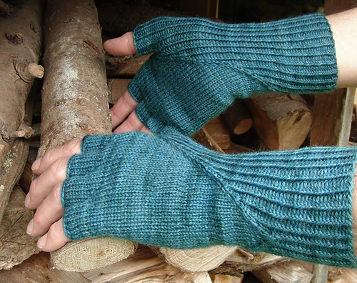Ravelry: Hidden Gusset pattern by Mone Dräger