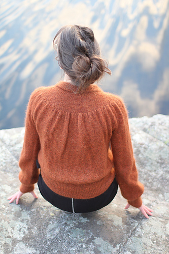 Frøken Fjong-genser - Marie Helen Sunde