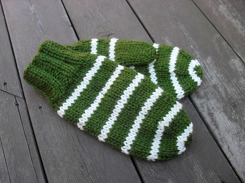 Helt enkle damevotter, simple mittens photo 1