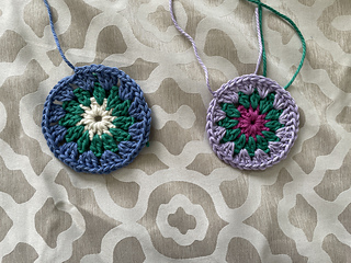 Deciding if I prefer with or without chain spaces