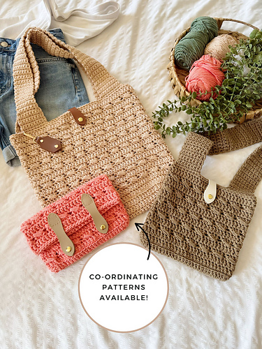 Coco Cross Body Bag photo 4