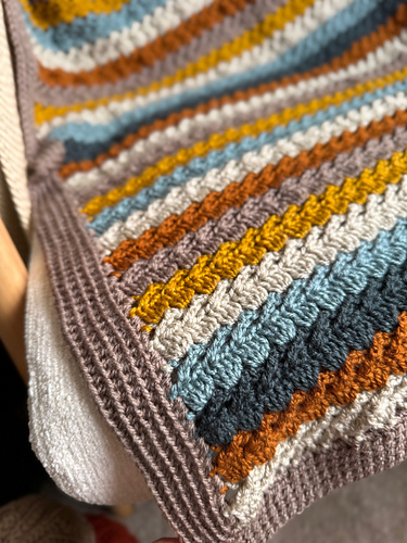 Oolong Blanket - Hannah Cross