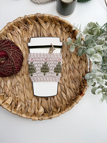 Ravelry: Festive Coffee Cup Sleeves pattern by Hannah Cross