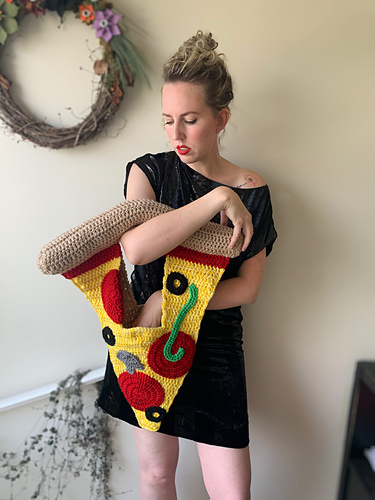 Pizza Bag - HappyCrochetLady by Rachel Paul