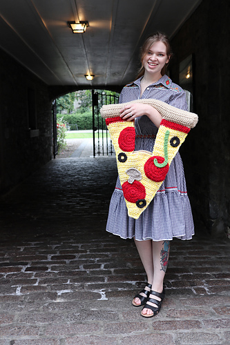 Pizza Bag - HappyCrochetLady by Rachel Paul