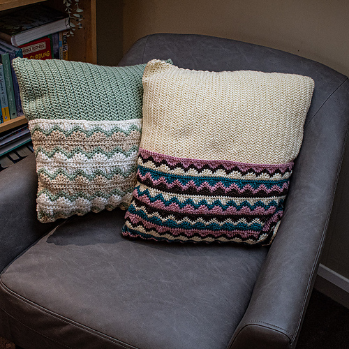 Reading Pillow photo 8