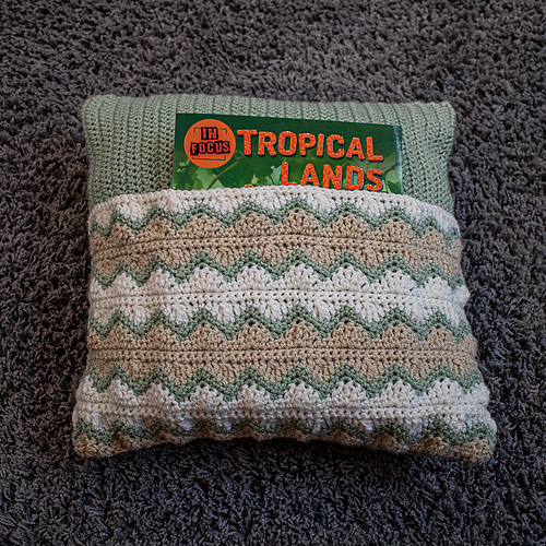 Reading Pillow photo 6
