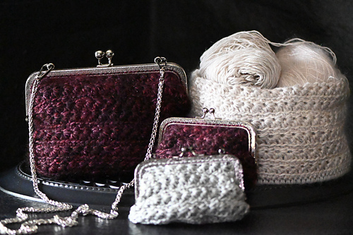 Poppy Clutch