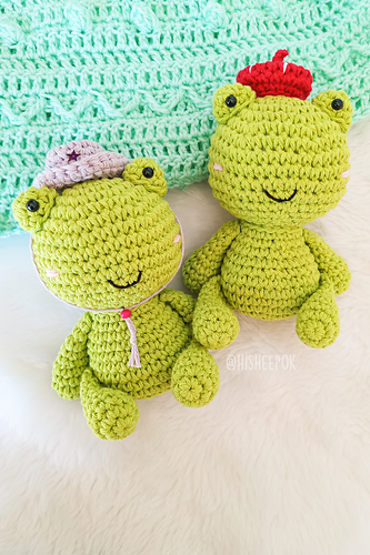 Frog in a Hat photo 2