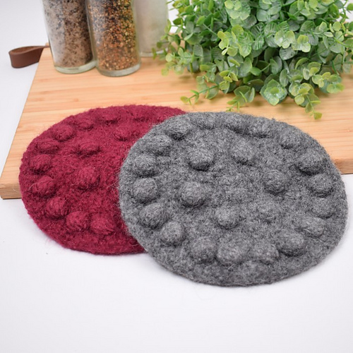 Ravelry Felted Trivet with Flower Motif pattern by Tine Sommer Hansen