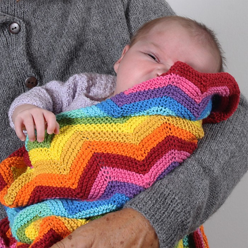 Ravelry Super Rainbow Swaddle Blanket pattern by Sys Fredens