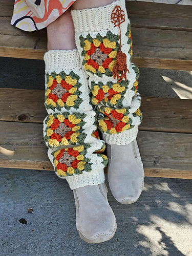 Square Flair Leg Warmers