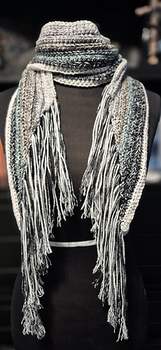 Lion Brand Mandala Ombré in Cool