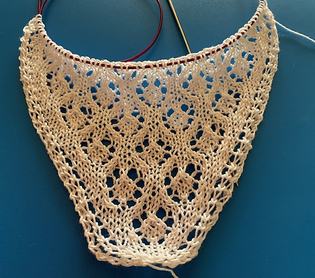 Ravelry: Chemisette pattern by Eléonore Riego de la Branchardière