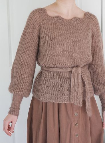 Amaryllis - Isabella Clark