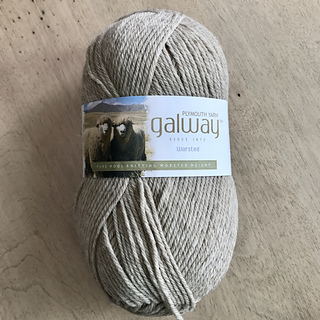 100% Wool, neutral. Russian joins excellently!