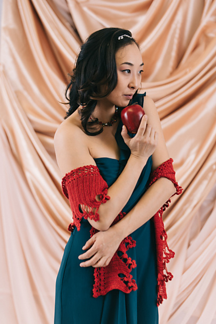 Spell-binding Scarlet Stole