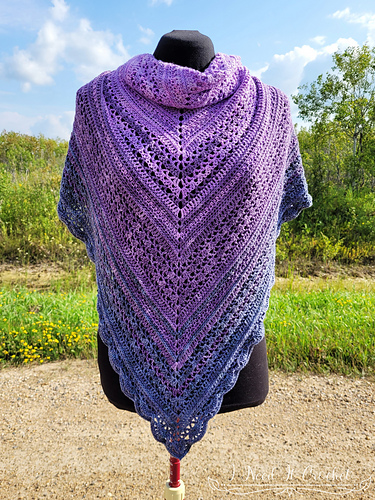 All About That Drape Sjal - I Need It Crochet