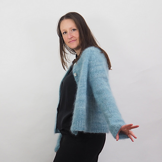 CONTIGUOUS cardigan basics