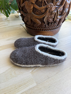 Ravelry: Felted Bjarne Slippers pattern by Inge's Knitting Lab