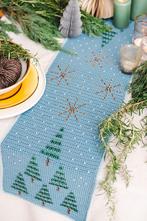 Ravelry: Alpine Table Runner pattern by Jane Crowfoot