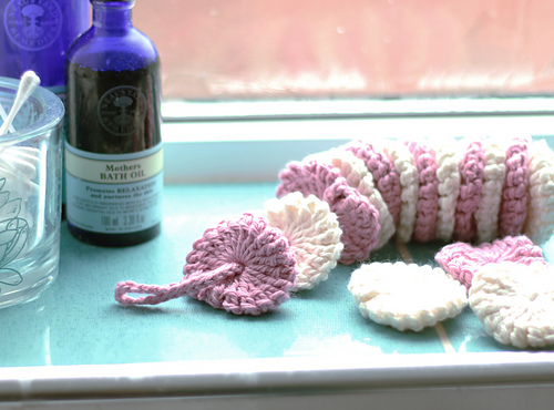 Ravelry: Cotton Make-up Pads pattern by sabina