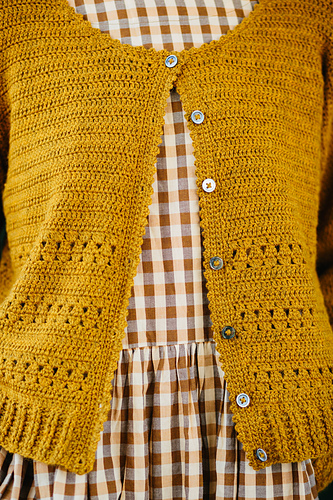 Hun Selger Skjellcardigan - Zeens and Roger