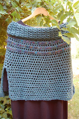Cowl-Neck Poncho in 4 Versions photo 2