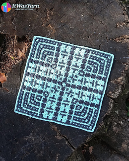 Pulse overlay mosaic crochet square in turquoise and graphite.