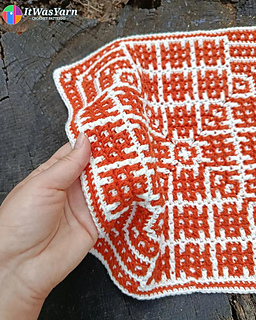 Close view of the Ripple geometric pattern.