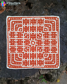 Ripple mosaic crochet square in cream and rust.