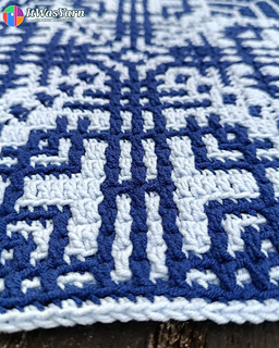 Close-up of the Orbit square edge.