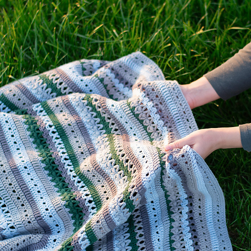 Debby cardigan photo 8