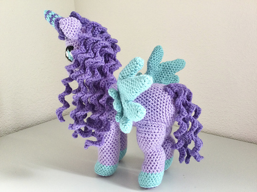 Horned Pegasus amigurumi - JBcrochetwizard