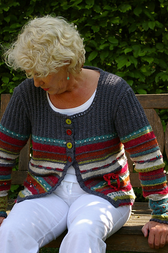 Kort Jakke i Felted Tweed - JBuecker