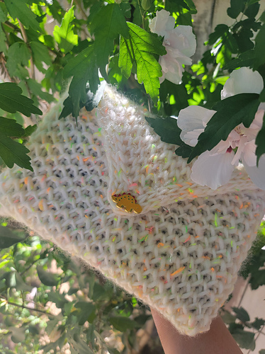 Apiary Book Sleeve photo 5