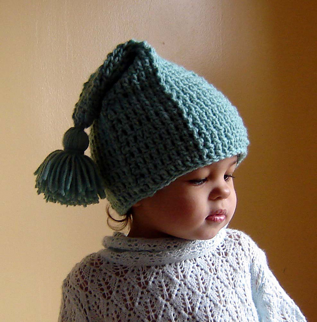 Ravelry Green Tassel Hat pattern by JTcreations