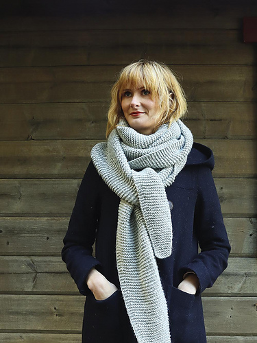 Hult - scarf photo 1